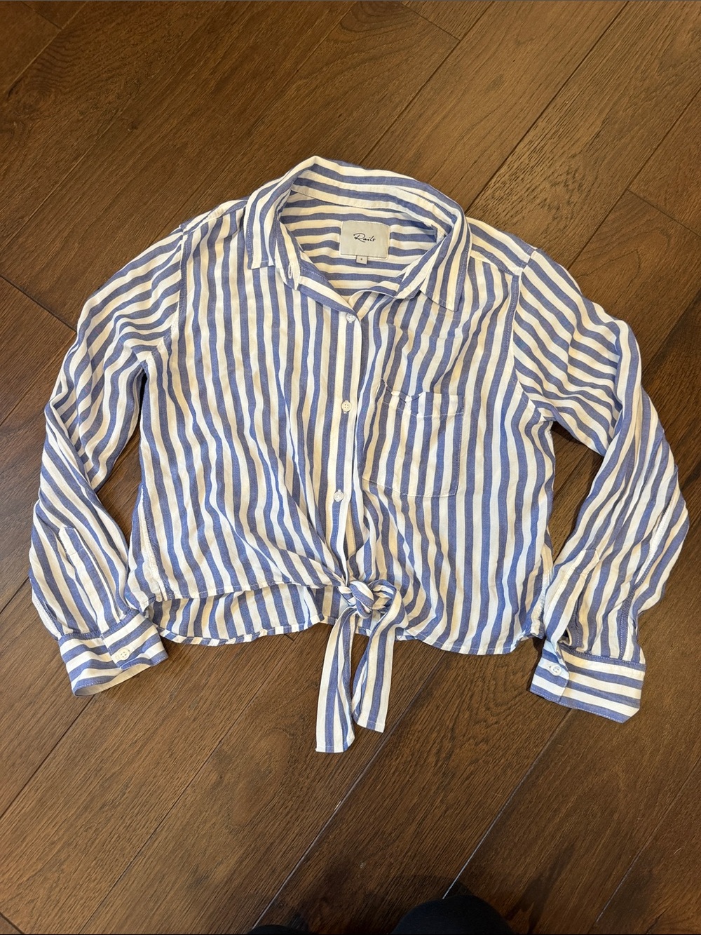 Rails Cropped Striped Button-Front Shirt in Blue & White Size Small - C1-620